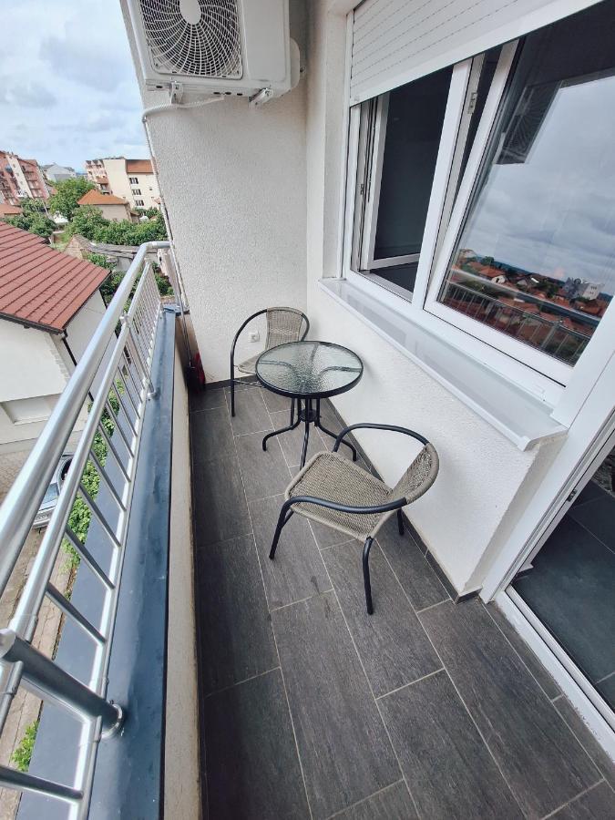 Azimut Apartman Bijeljina Eksteriør billede