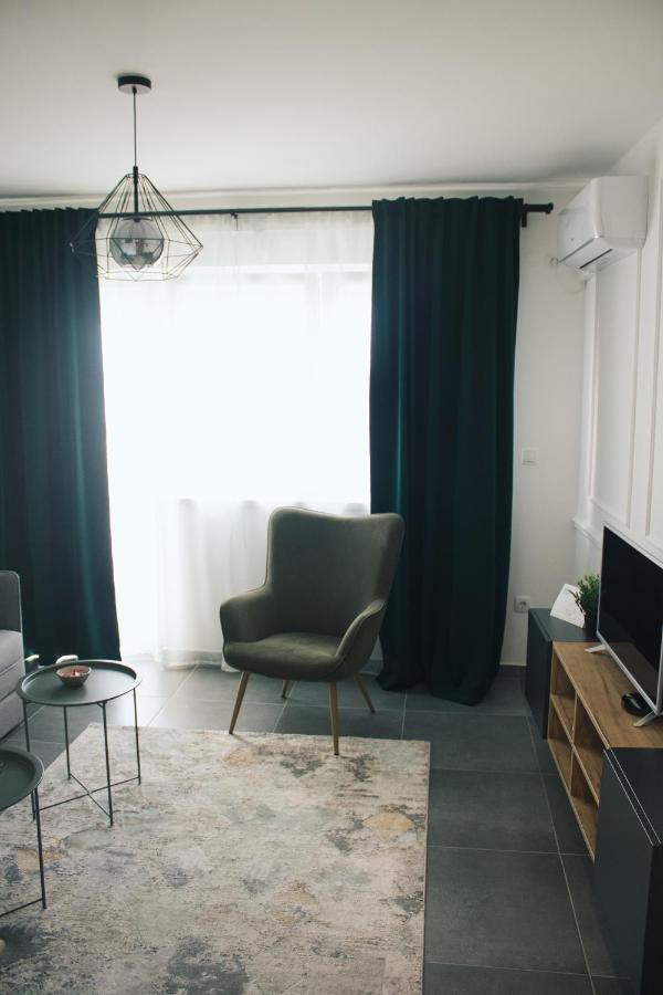 Azimut Apartman Bijeljina Eksteriør billede